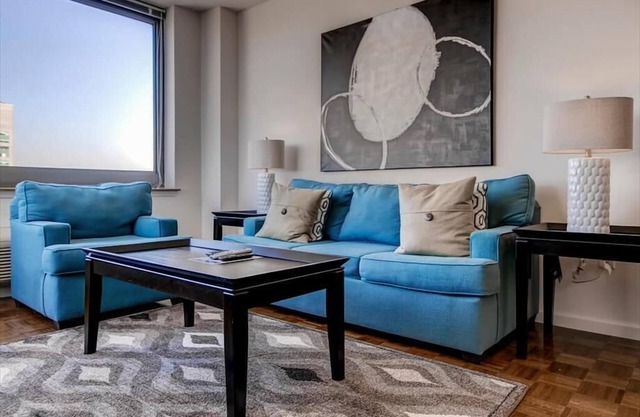 Luxury 2BR | Full Kitchen | Steps from PATH | by GLS