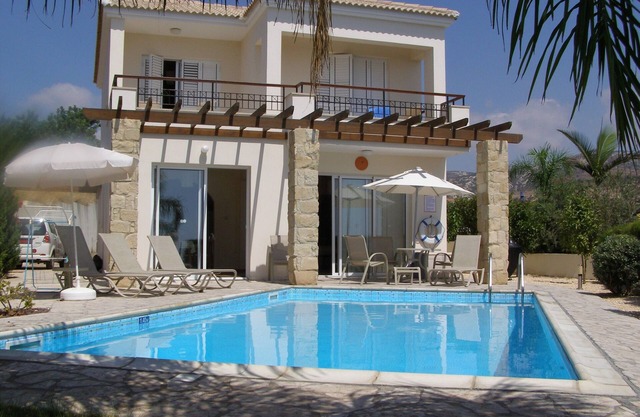 Luxury 3 bed villa in picturesque Cypriot village