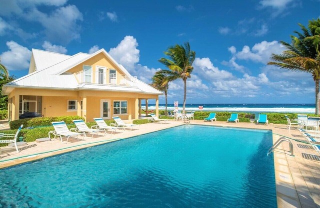 Luxury 3bd Ocean View, # 1 Cream, Stunning Views
