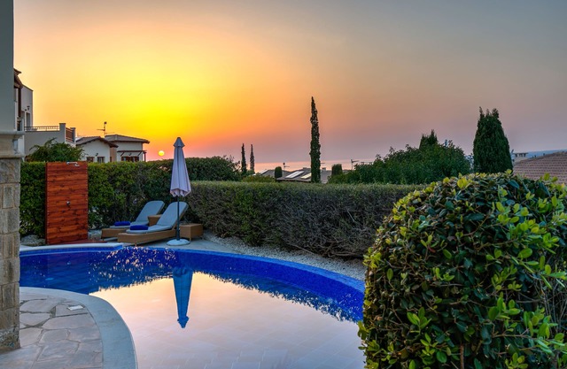 Luxury 3Br 2Ba Apartment With Heated Private Pool-Aphrodite Hills