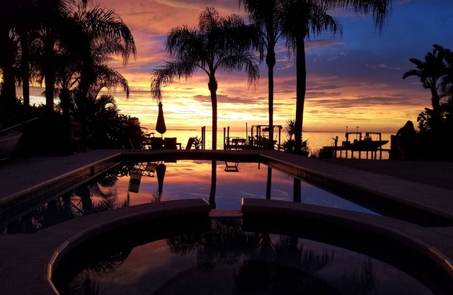 Luxury 4/3 Gulf Front Home with Pool and Spa!