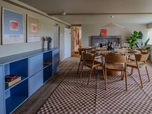 Luxury 4-Bed Farmhouse Retreat in Yorkshire Dales