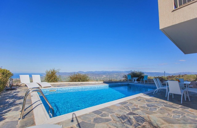 Luxury 4 Bed Villas - Amazing Sea Views - Private Pool