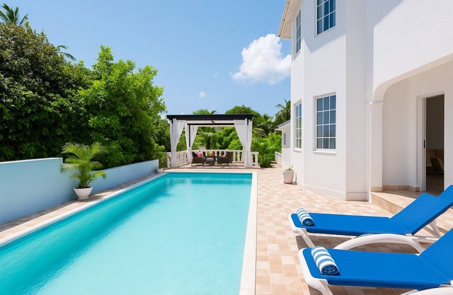 Luxury 5BR Oceanview Villa w/Chef + Pool | Sleeps 14 in Ocho Rios