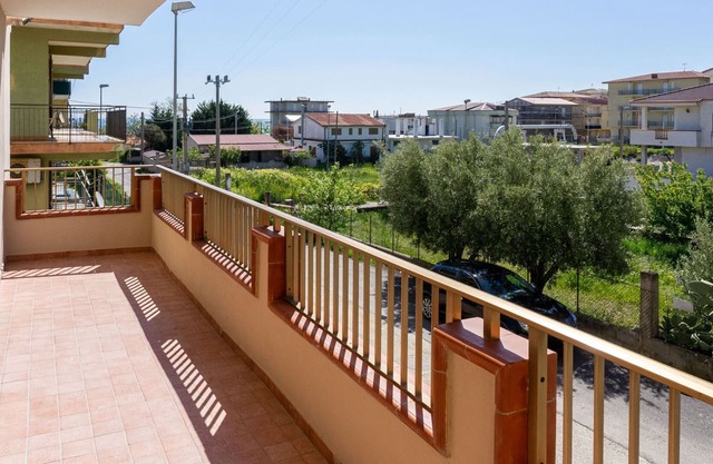 Luxury and Comfort in a Sea View Apartment