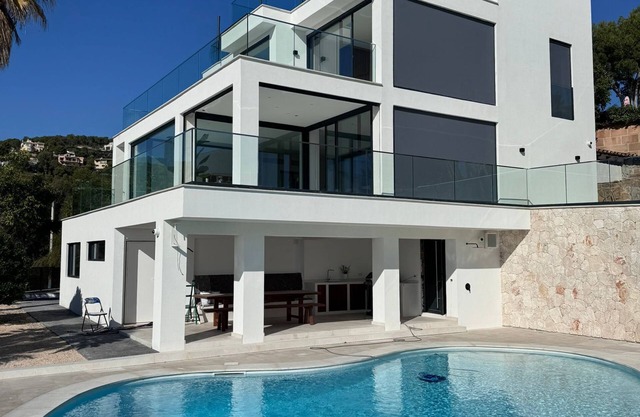 Luxury and modern 4 bedroom villa in Costa den Blanes/Portals Nous