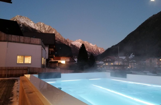 Luxury Apart. mit 2 Schlafzimmern Terrasse