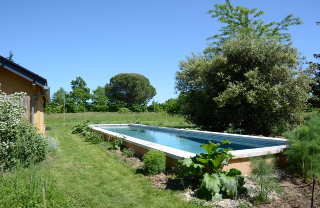 Luxury apartment in a serene location with 15m swimming pool