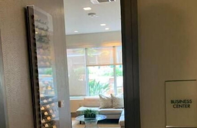 Luxury Apartment in the heart of The Woodlands
