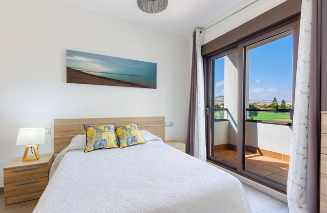 Luxury Apartment with Golf and Pool