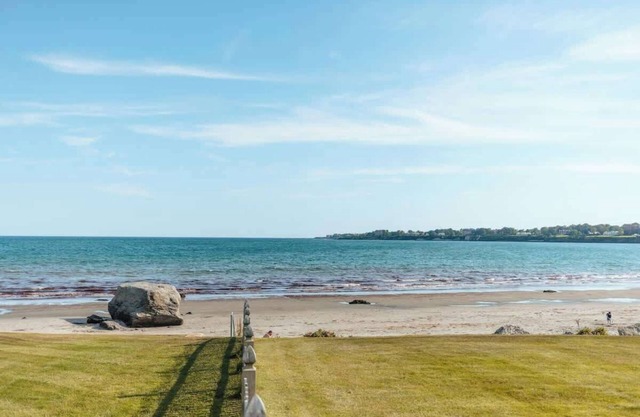 Luxury Beach Cottage
