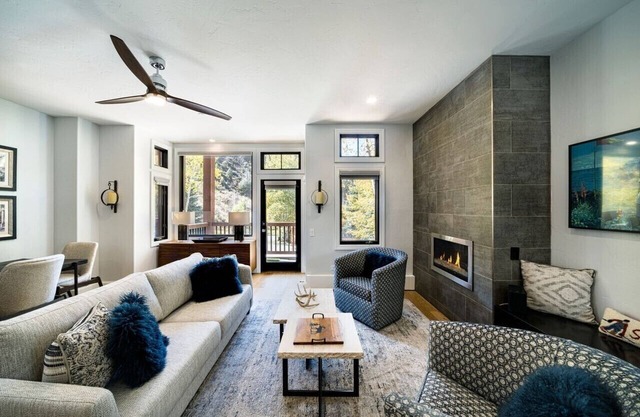 Luxury Beaver Creek - Arrowhead - ski in & ski out, hot tub & pool, remodeled
