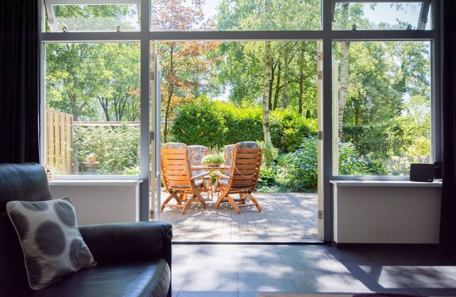 Luxury Bungalow with lots of privacy and large garden