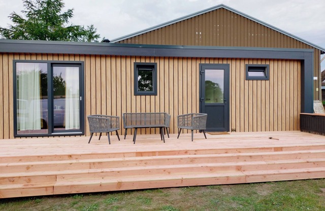 Luxury Chalet Eveline in the middle of Natura2000, close to Blokzijl, Giethoorn and more!