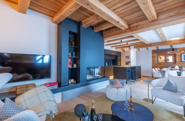 Luxury chalet, spa, ski-in ski-out, Alpe d'Huez
