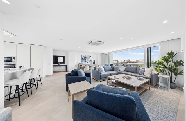 Luxury Coastal Condo with Panoramic Views of Aruba