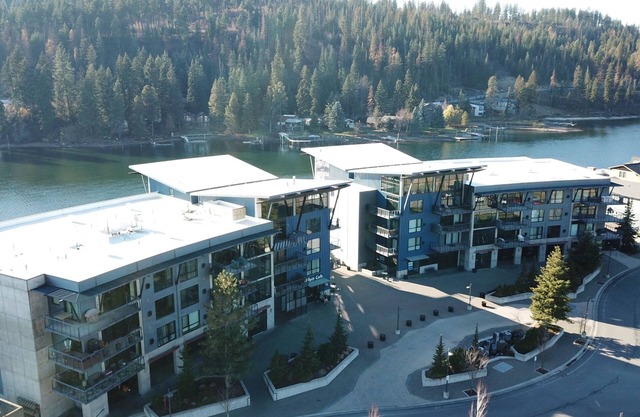 Luxury Coeur D’ Alene Condo, steps from the Spokane River and Centennial Trail.