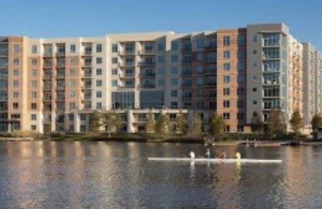 Luxury condo at woodlands