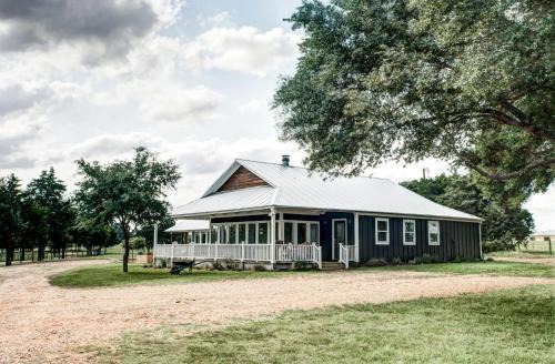 Luxury Cottage Rental with Modern Vintage Interior near Houston, Texas
