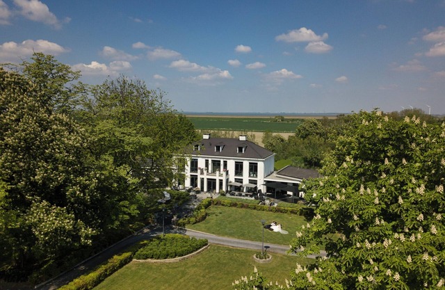 Luxury Country House