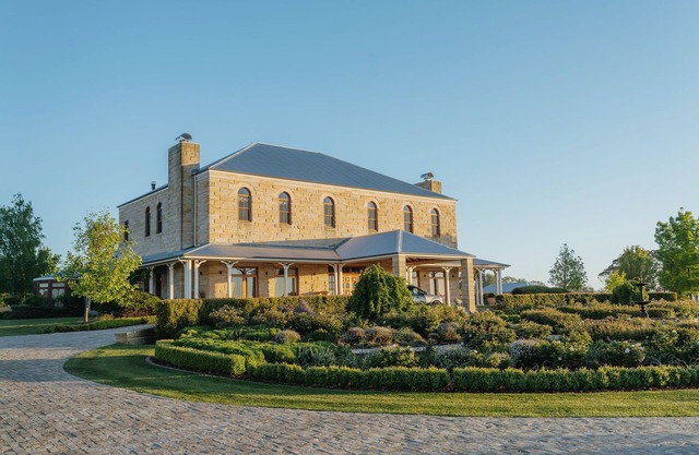 Luxury country living 2.5 hours from Sydney