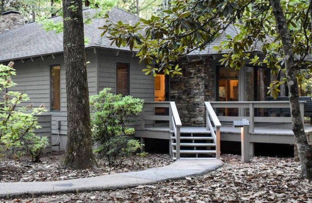 Luxury Deluxe Villa in Beautiful Callaway Gardens
