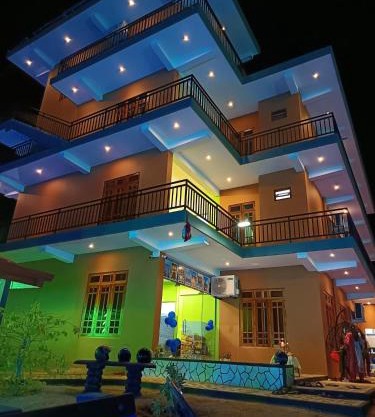 Luxury Everest Hotel