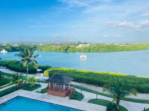 Luxury Guesthouse And Rooms The Lagoons