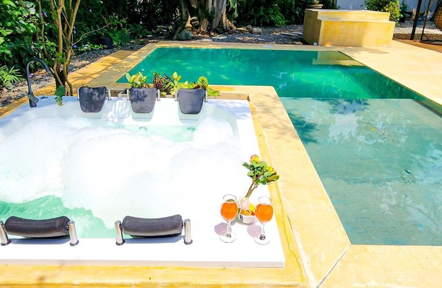 Luxury Home In Aguacatala