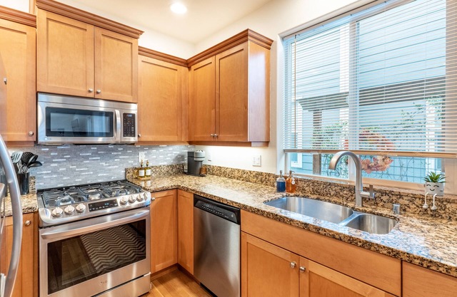 Luxury Home Reading & Game Room Outdoor Dining