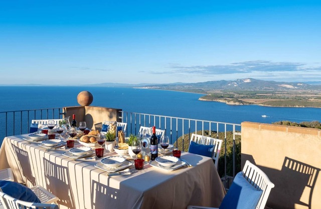 Luxury House In Populonia Above The Sea