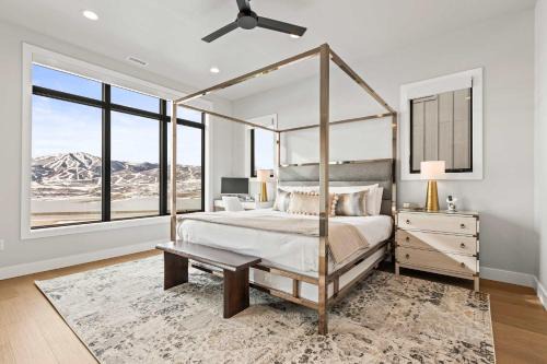 Luxury Lakeview Retreat A Jordanelle Gem in Hideout, Utah