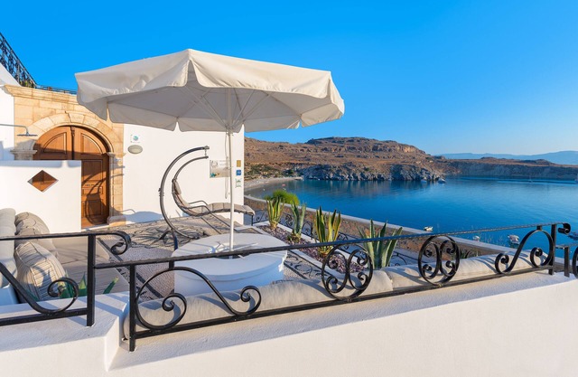 Luxury Lindos Shore Boutique Villa for rent just above Lindos Main Beach !
