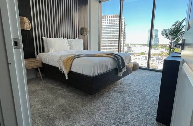 Luxury Living Buckhead!