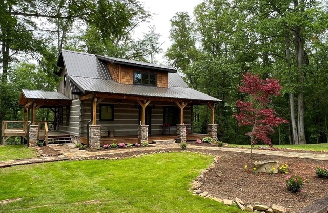 Luxury Log Cabin Living