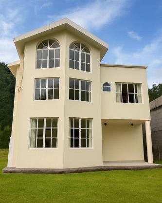 Luxury Mansion with Garden 6 Bedroom 6 Bath