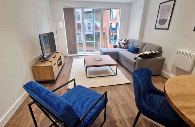 Luxury Modern 1 bed, Central Bracknell