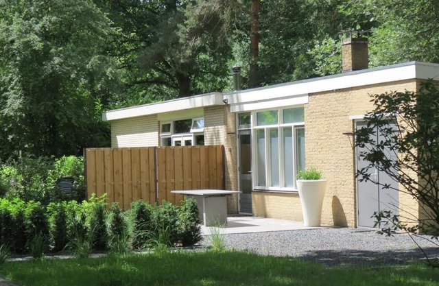 Luxury modern bungalow surrounded by tranquility, privacy and nature