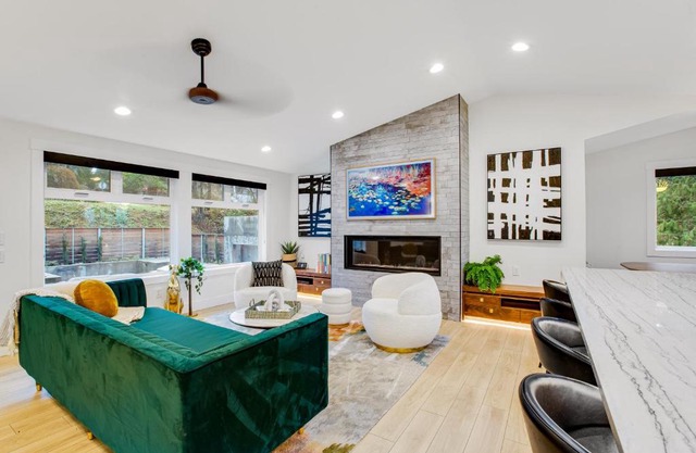 Luxury on 10th Avenue