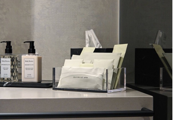 Luxury One Bedroom, ensuite bathroom, in suite laundry & concierge services