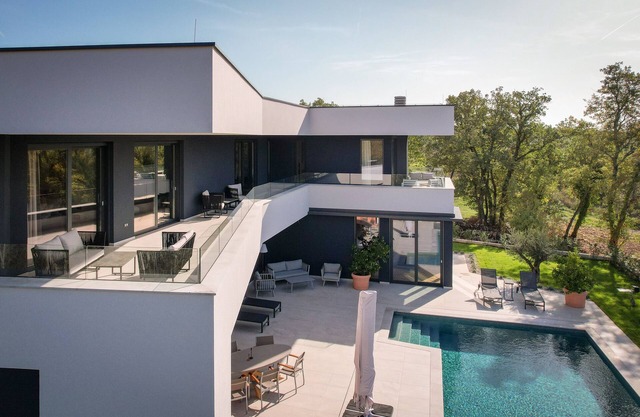 Luxury, peace and nature: Villa Orlando