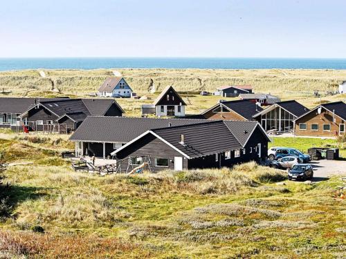 Luxury Pool Retreat by Sea - By Traum Ferienwohnungen