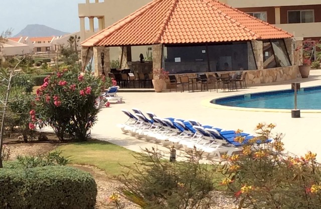 Luxury poolside apartment on the Ponta Preta beach.
