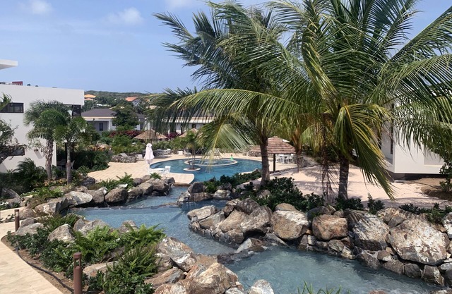Luxury Relax Apartment Jan Sofat, ground floor with terrace facing the pool