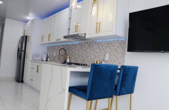 Luxury, Romantic and Comfy Apartment in Guadalajara de Buga!