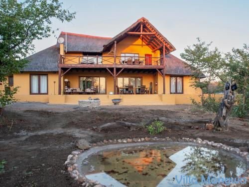 Luxury Self Catering Villas at Krugers Edge with Jacuzzi