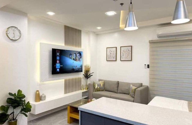 Luxury Suite near Clark Airport