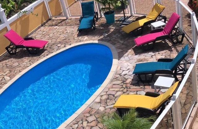 Luxury Villa Bel Air for 6 people with swimming pool, terrace and garden