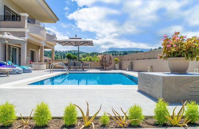 Luxury Villa Matzourana - Exclusive Villa by the Sea with swimming pool on Corfu Island, Greece