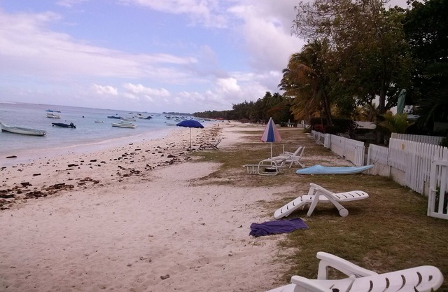 Luxury villa with private pool 500 mts from beach